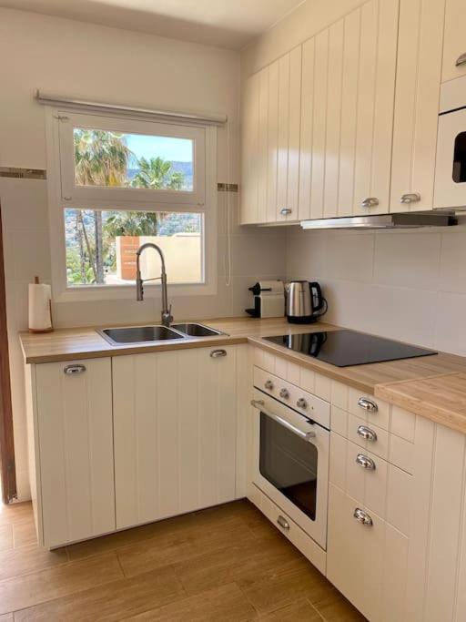 Villa With Private Pool And Close To The Beach Calp Exterior foto